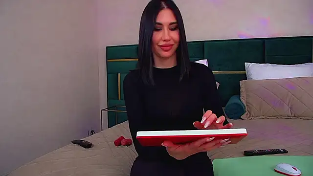 KaylaMous' Live XXX Chat