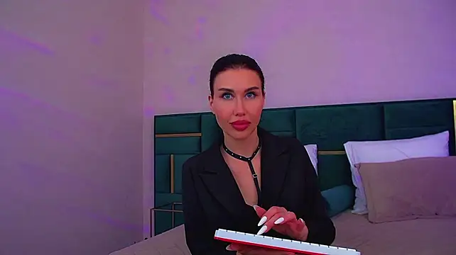 KaylaMous Adlı Modelin Web Kamerası Şovu