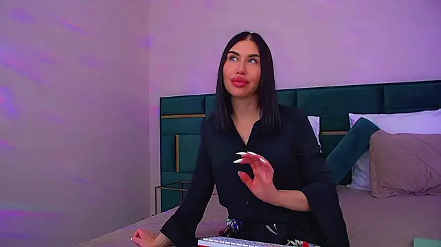 KaylaMous' Webcam Show