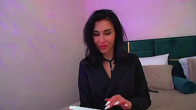 Chat +18 de KaylaMous ao vivo