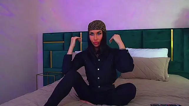 KaylaMous – webcam-show