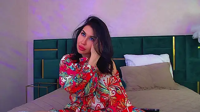 KaylaMous' Webcam Show