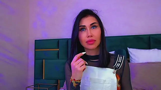 Chat XXX ao vivo de KaylaMous