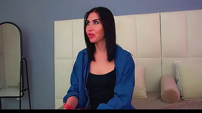 KaylaMous Adlı Modelin Web Kamerası Şovu