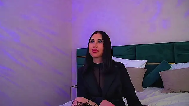 KaylaMous Adlı Modelin Canlı XXX Sohbeti