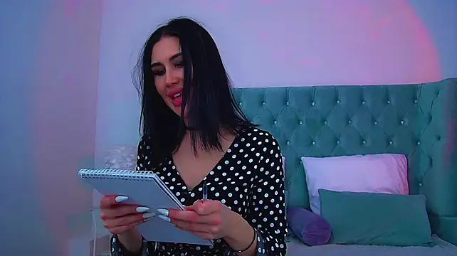 KaylaMous – webcam-show