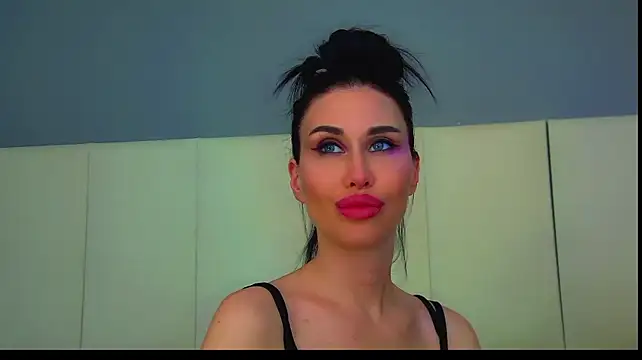 Chat XXX ao vivo de KaylaMous