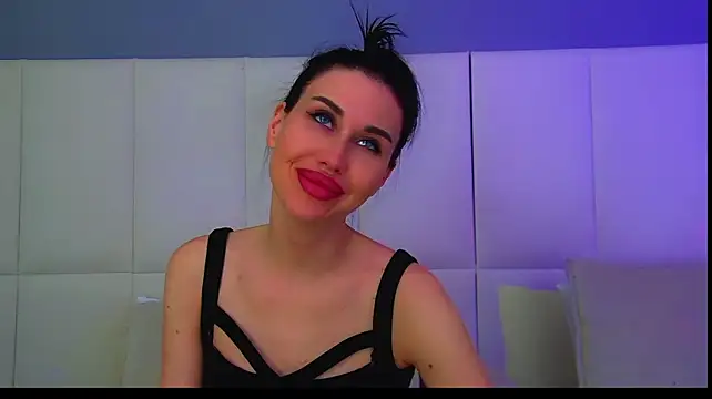 Chat +18 de KaylaMous ao vivo