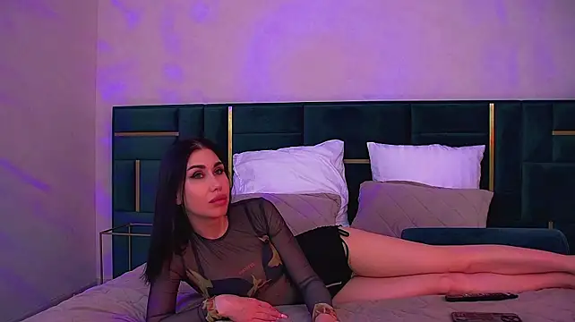 KaylaMous Adlı Modelin Canlı XXX Sohbeti
