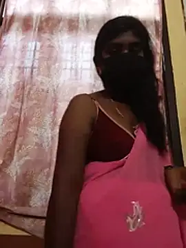 Keerthi_143 Pertunjukan Webcam