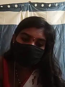 Keerthi_143 Show in webcam