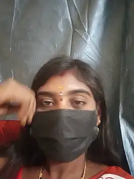 Keerthi_143's Webcam Show