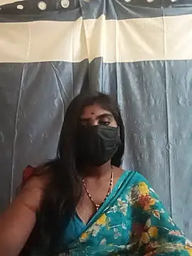 Keerthi_143's Webcam Show