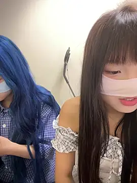 QIQI-QIQI-01's Webcam Show