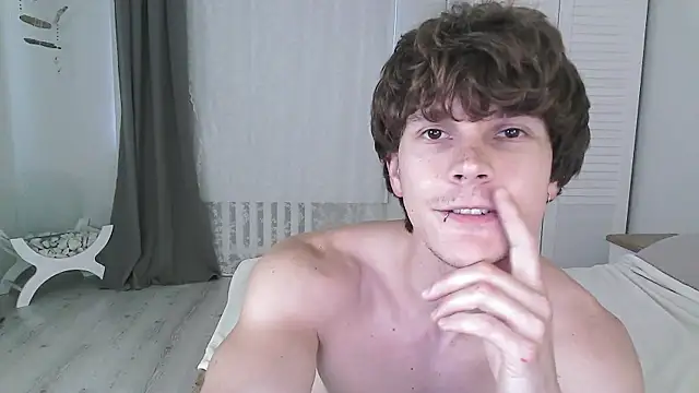 Eric_Crush: вебкам-шоу