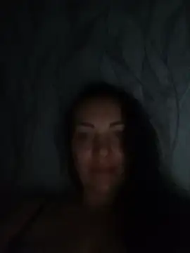PrettyAngell_n Webbikameraesitys