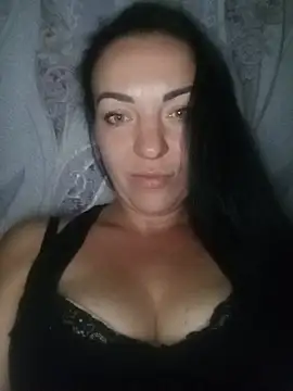 Show modela PrettyAngell_ na web-kameri