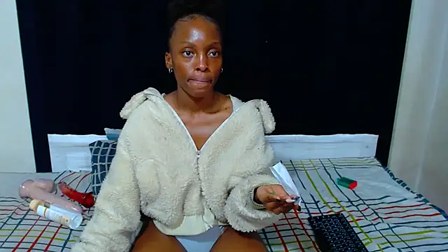 Mitchydoll Live XXX-Chat