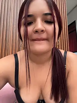 CrystalCarrington Show Webcam