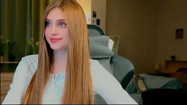 yourbeautyarya XXX чат на живо