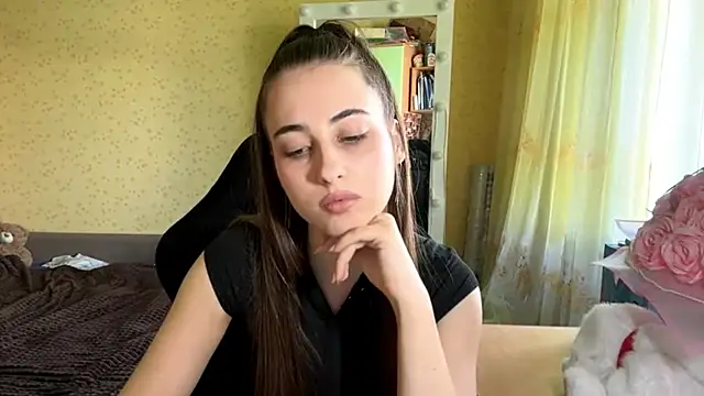 Show modela LenitaRamshur na web-kameri