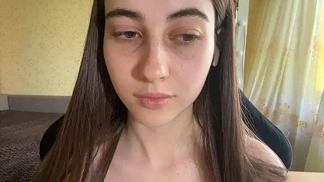 Chat +18 de LenitaRamshur ao vivo
