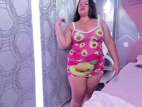 Show de liz_curvy na webcam