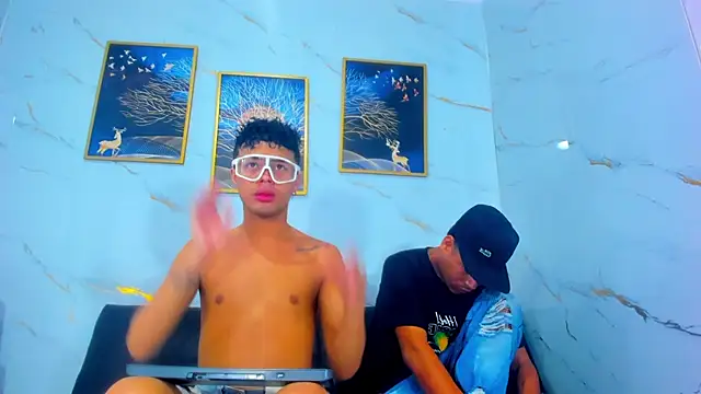 عرض كام Anthony_little