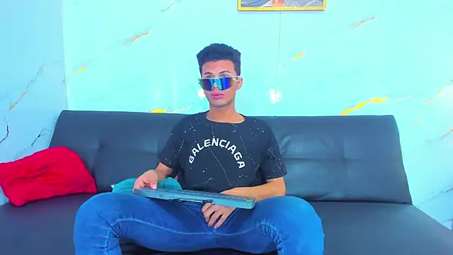 Anthony_little's Webcam Show