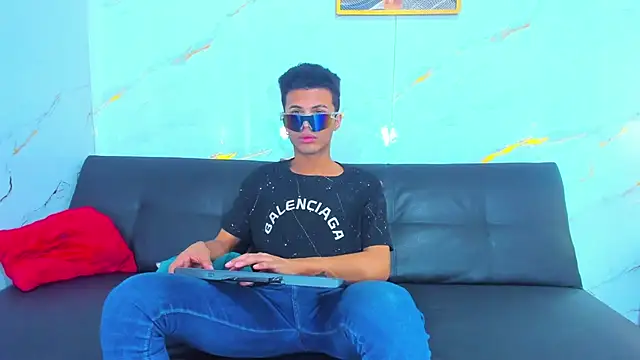 Show de Anthony_little na webcam
