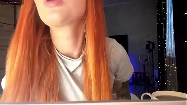 Živý XXX chat NatureWingless