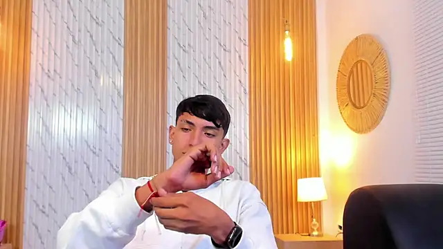 myke_tucker Webcam Show