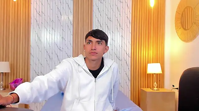 myke_tuckern Webbikameraesitys