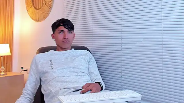 myke_tuckern Webbikameraesitys