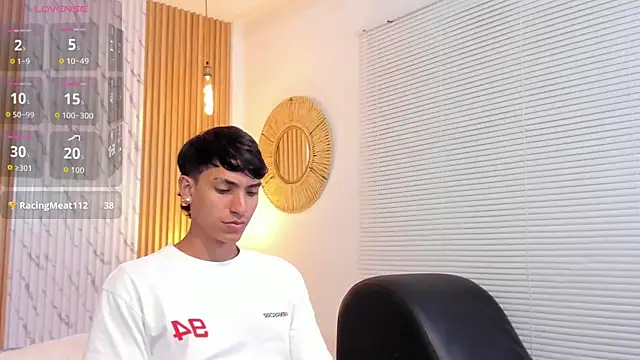 myke_tucker: вебкам-шоу