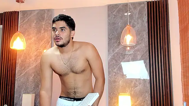 Pokazy przed kamerką – luciano_vitale