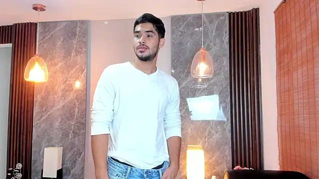 Show modela luciano_vitale na web-kameri