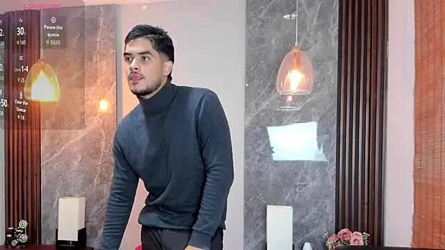 luciano_vitale's Webcam Show