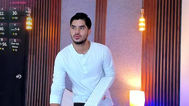 luciano_vitale Adlı Modelin Web Kamerası Şovu
