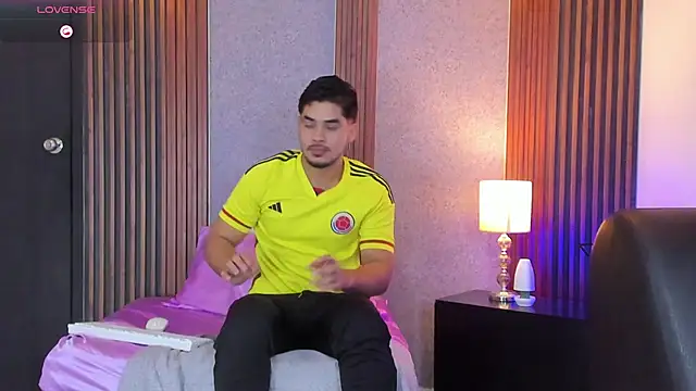 luciano_vitale Webcamshow