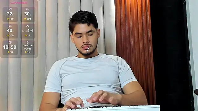 luciano_vitale 웹캠 쇼