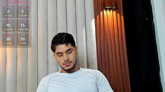 luciano_vitale 网络视讯表演