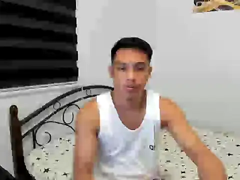urfucker_vinz Pertunjukan Webcam