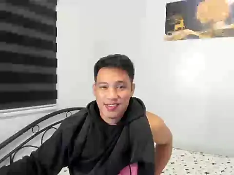 urfucker_vinz's Webcam Show