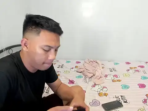 urfucker_vinz Pertunjukan Webcam