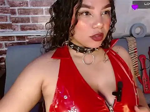 emma_bdsm_'s Webcam Show
