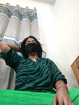 Afnan_Azim010's Webcam Show