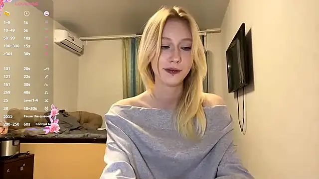 Živý XXX chat BossedFrog