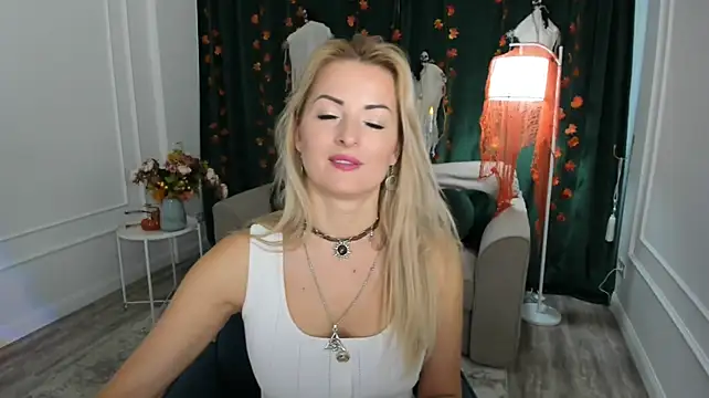 SatineDesire 라이브 XXX 채팅