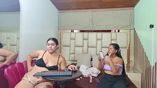 KatANDfer Show in webcam